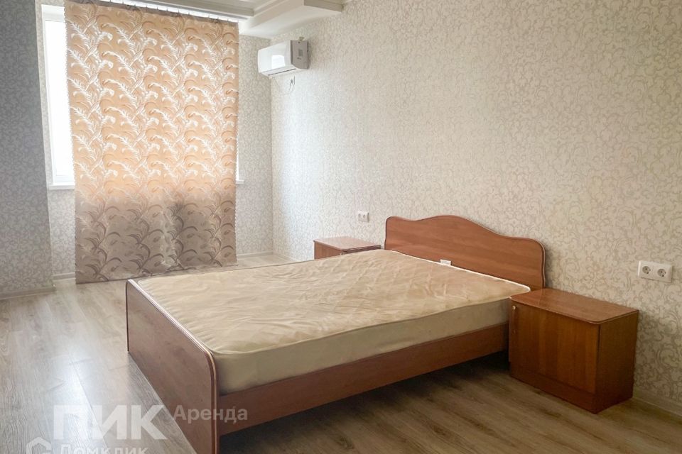 Сдаётся 2-комнатная квартира, 72 м²