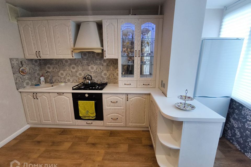 Сдаётся 2-комнатная квартира, 56 м²