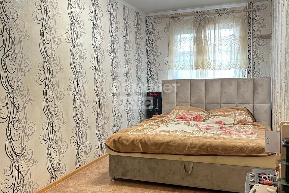 Продаётся 3-комнатная квартира, 58.2 м²