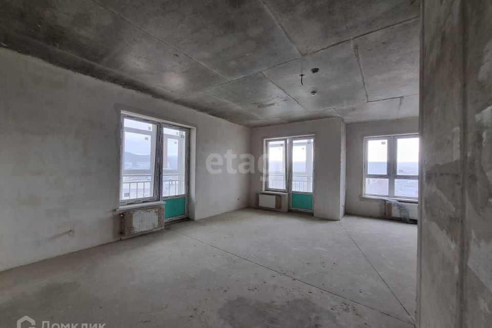Продаётся 3-комнатная квартира, 117.7 м²