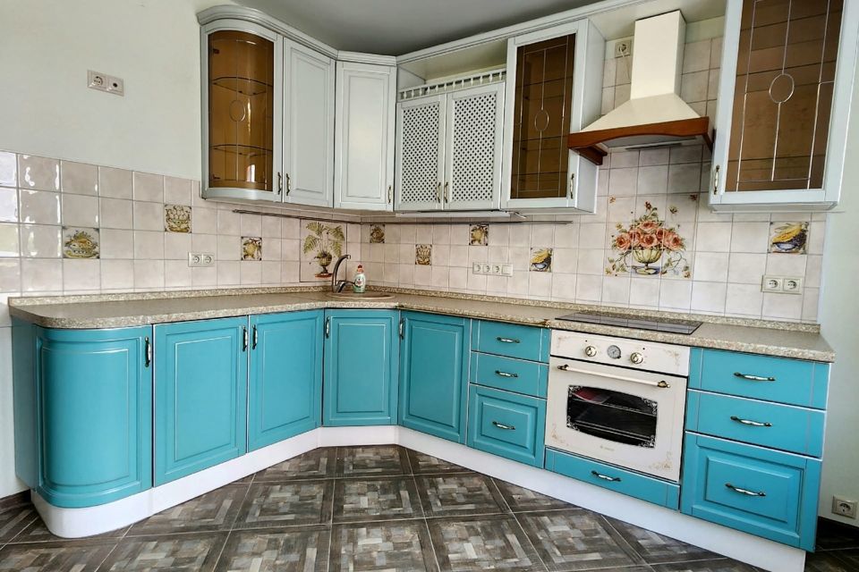 Продаётся 2-комнатная квартира, 73.2 м²