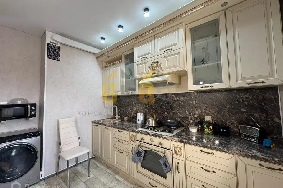 Продаётся 1-комнатная квартира, 47 м²