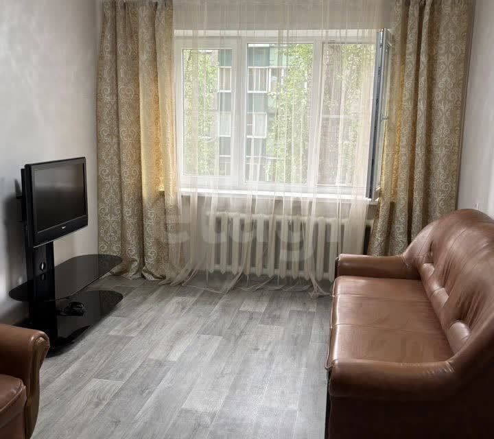 Сдаётся 2-комнатная квартира, 49 м²