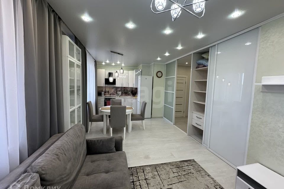 Продаётся 2-комнатная квартира, 43.5 м²