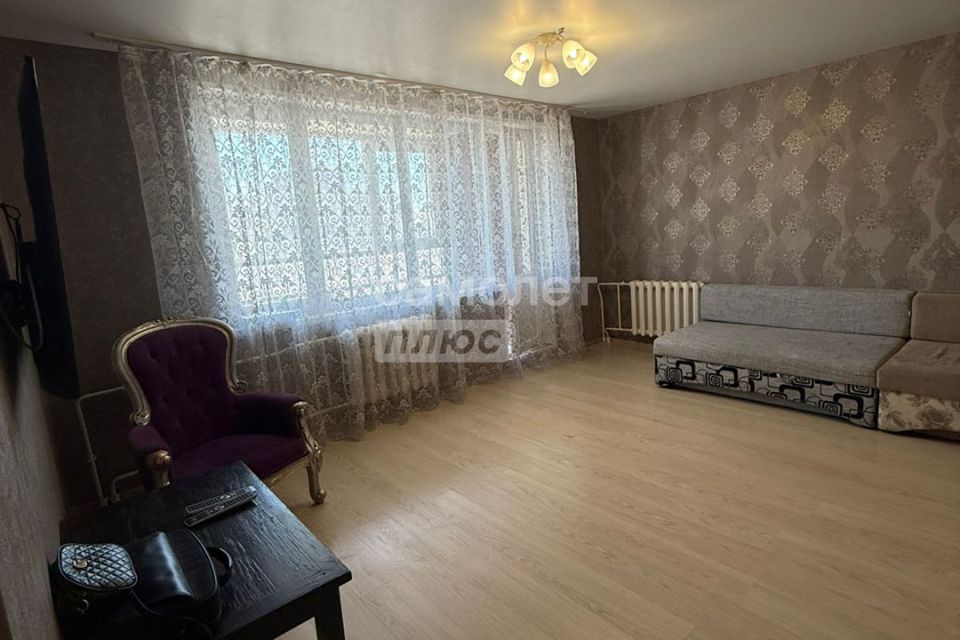 Продаётся 2-комнатная квартира, 93.6 м²