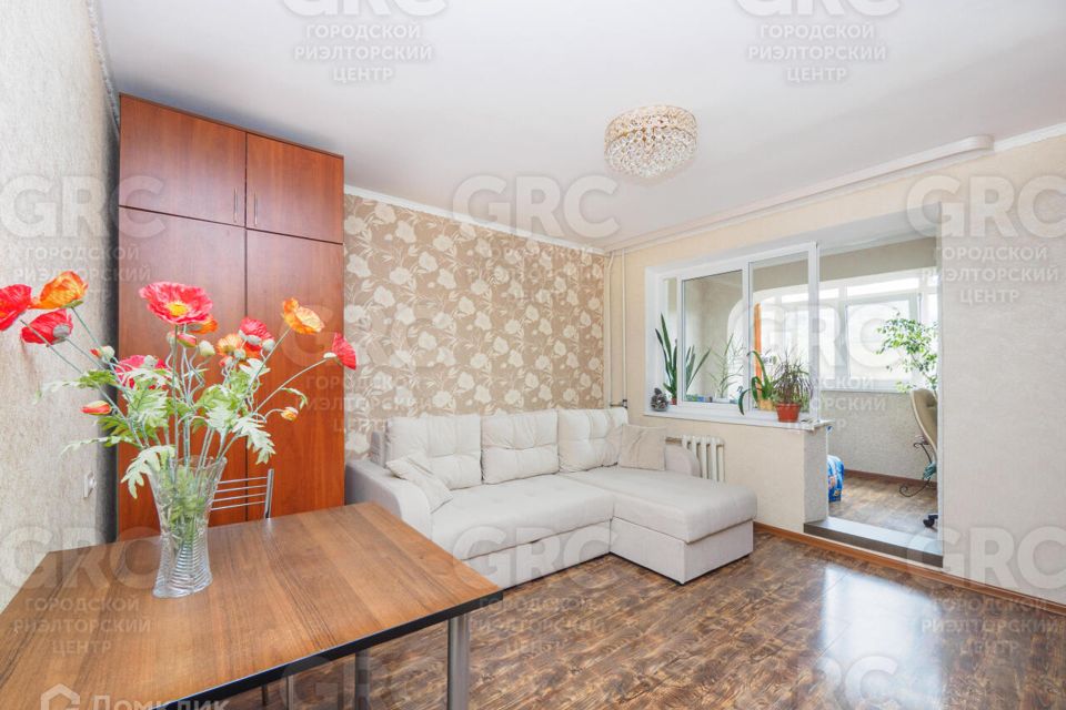 Продаётся 2-комнатная квартира, 56 м²