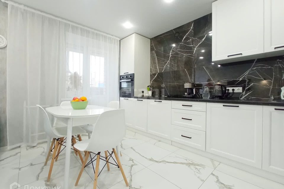 Продаётся 2-комнатная квартира, 63 м²