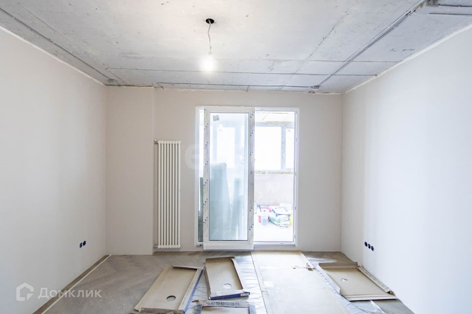 Продаётся 1-комнатная квартира, 67.5 м²