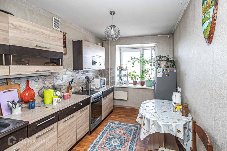 Продаётся 2-комнатная квартира, 61.4 м²