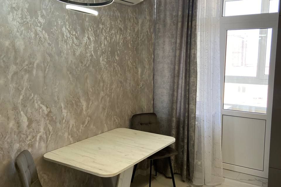Продаётся 1-комнатная квартира, 41 м²