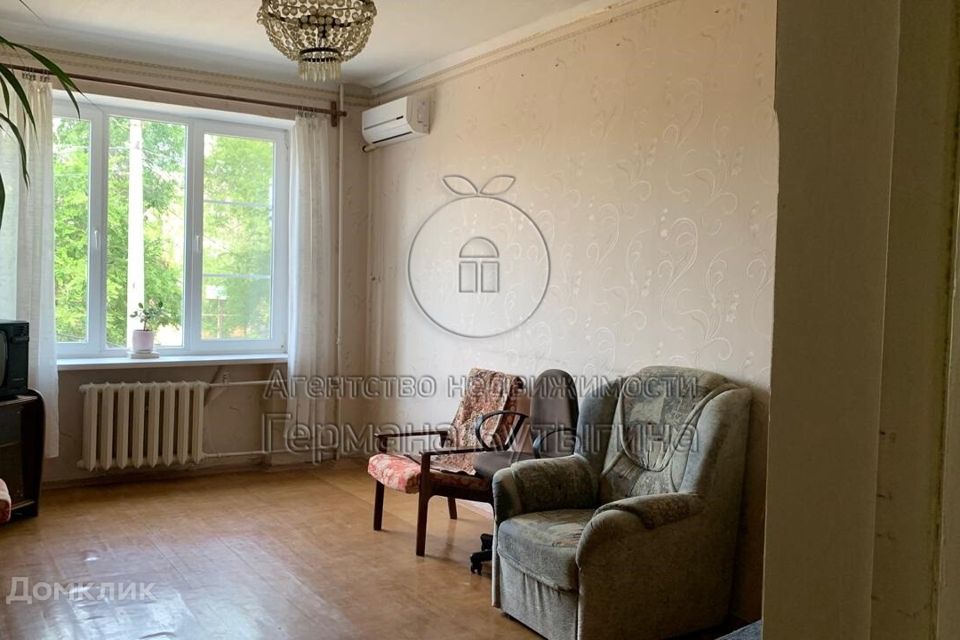 Продаётся 2-комнатная квартира, 55.8 м²