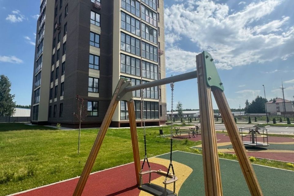 Продаётся 1-комнатная квартира, 46.9 м²