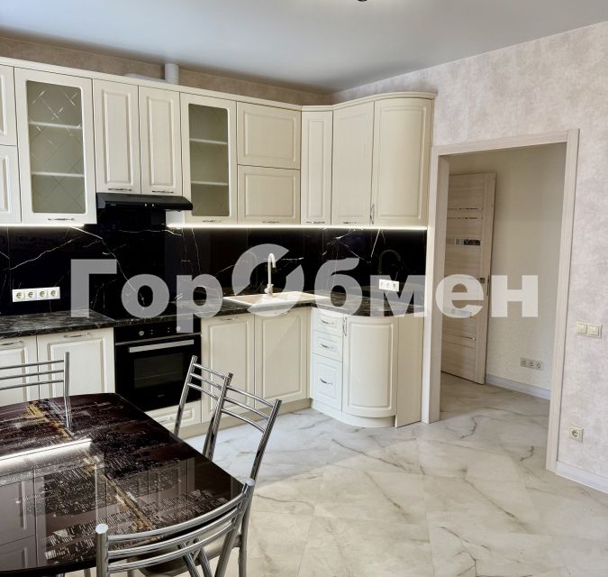 Продаётся 3-комнатная квартира, 62 м²
