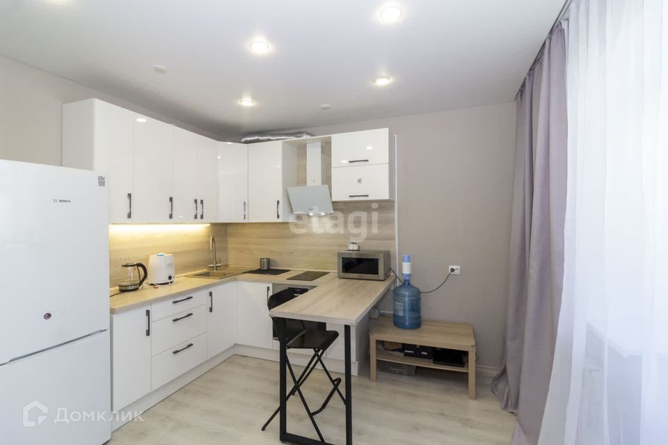Продаётся 1-комнатная квартира, 41 м²