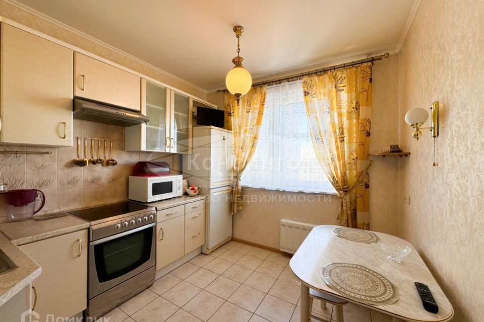 Сдаётся 2-комнатная квартира, 51.8 м²