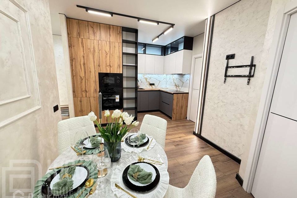 Продаётся 2-комнатная квартира, 55.3 м²