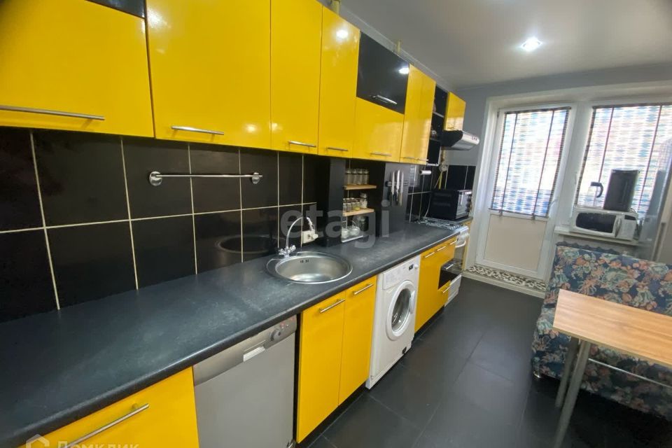 Продаётся 2-комнатная квартира, 52.5 м²