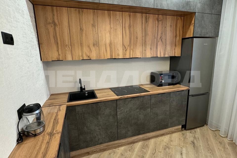 Сдаётся 1-комнатная квартира, 38 м²