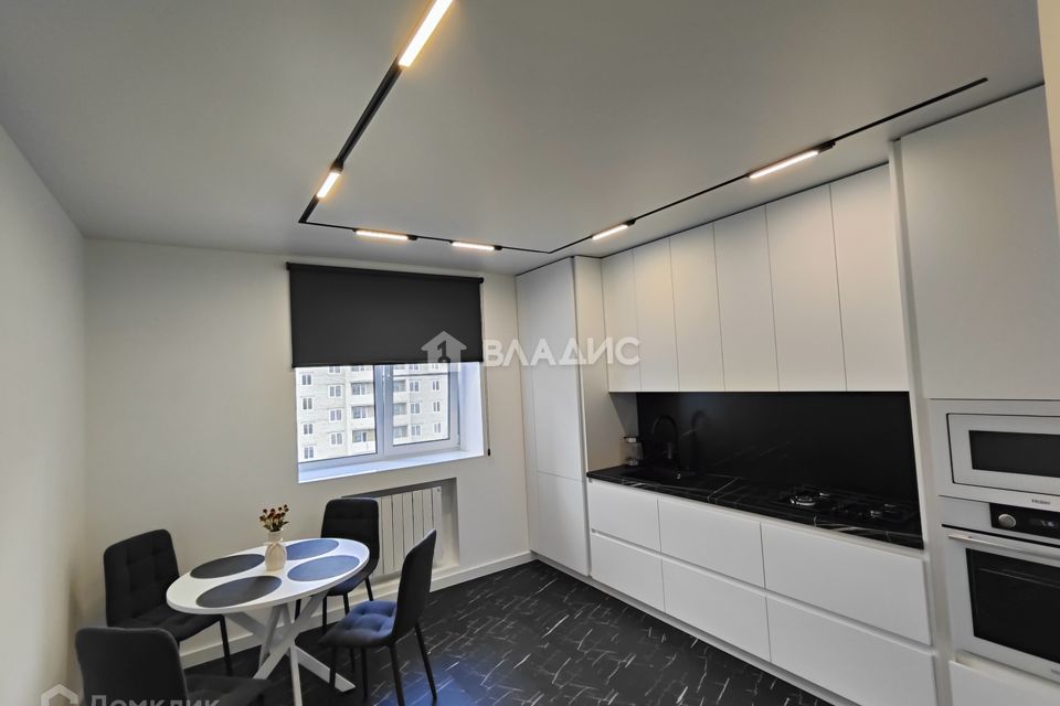 Сдаётся 1-комнатная квартира, 43 м²