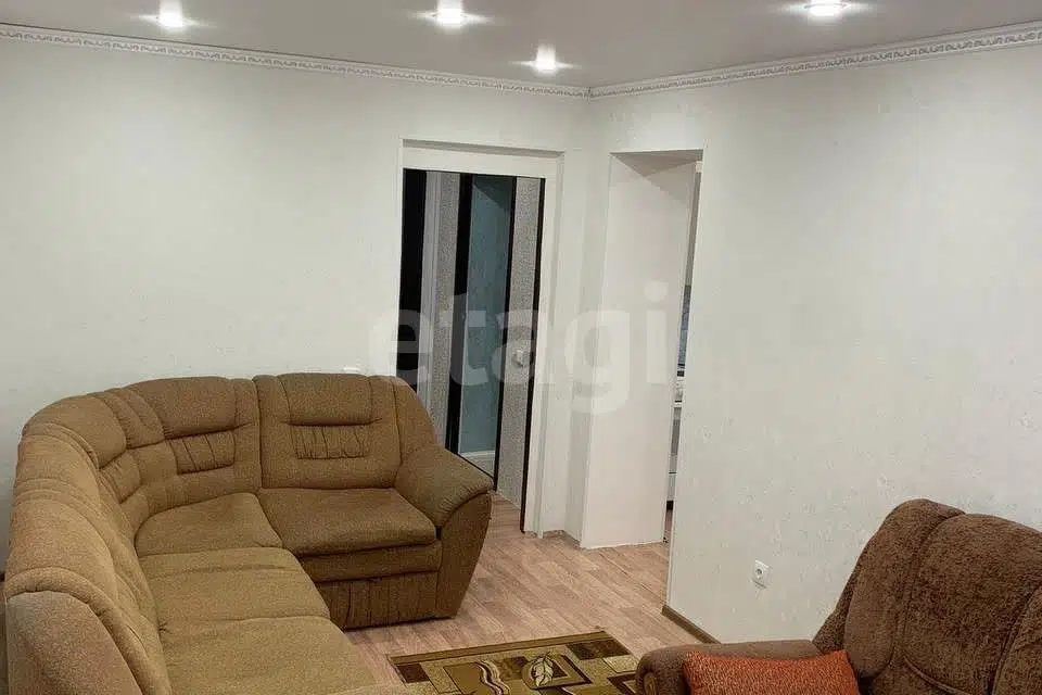 Продаётся 1-комнатная квартира, 37.3 м²
