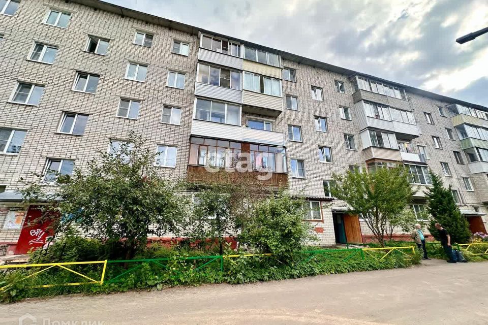 Продаётся 4-комнатная квартира, 60.1 м²