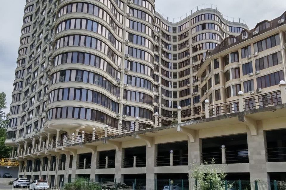 Продаётся 3-комнатная квартира, 90.7 м²