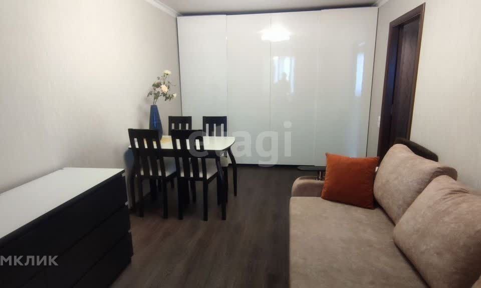 Продаётся 1-комнатная квартира, 40.8 м²