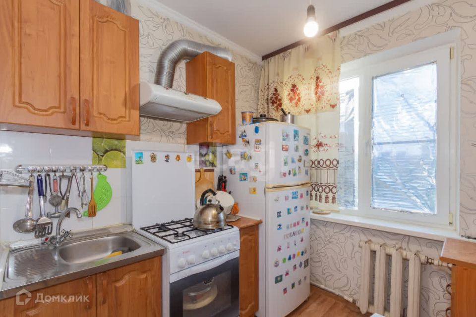 Продаётся 3-комнатная квартира, 61.1 м²