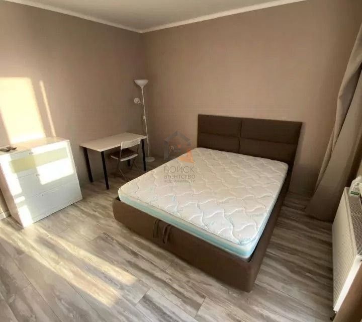Сдаётся 1-комнатная квартира, 42 м²
