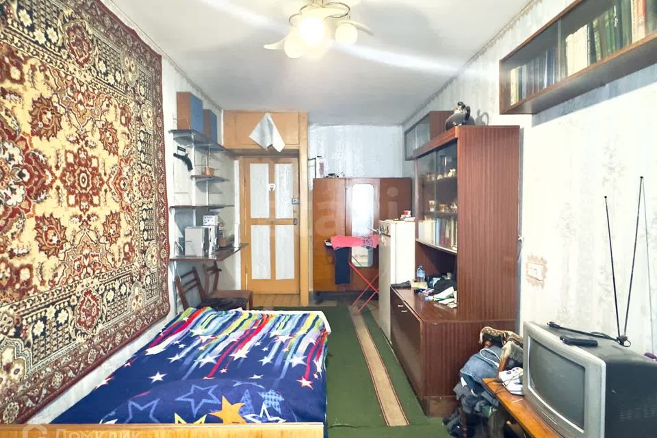 Продаётся 3-комнатная квартира, 58.2 м²