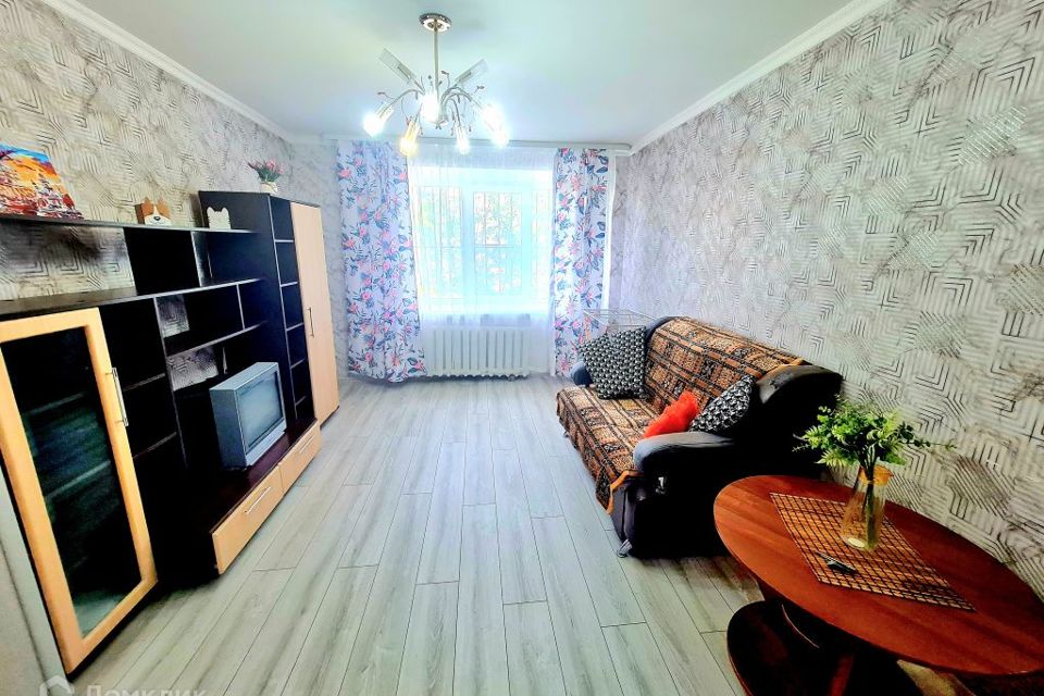 Сдаётся 2-комнатная квартира, 48.3 м²