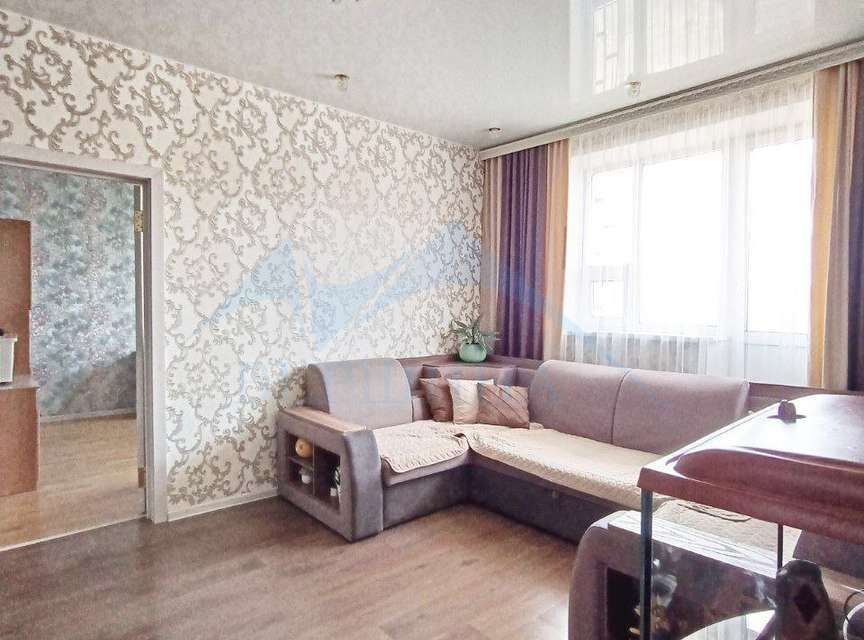 Продаётся 4-комнатная квартира, 81 м²