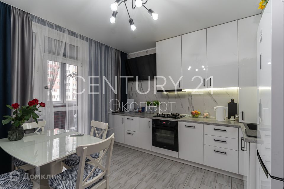 Продаётся 2-комнатная квартира, 64.7 м²
