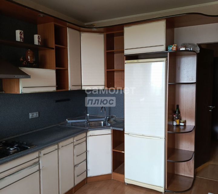 Сдаётся 2-комнатная квартира, 68 м²