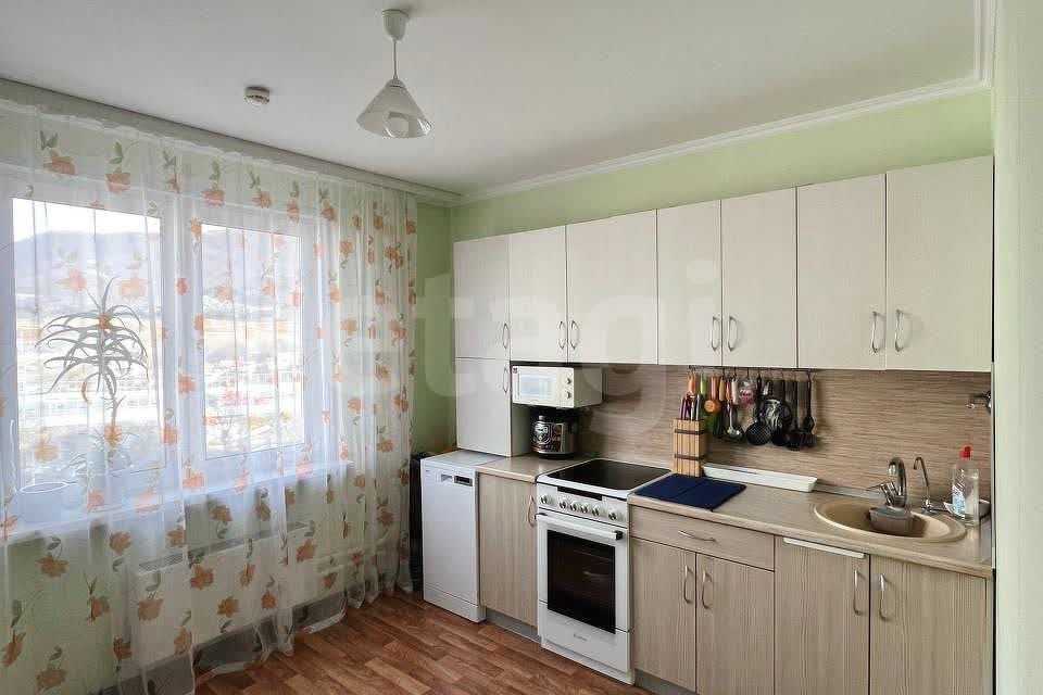 Продаётся 2-комнатная квартира, 55.7 м²