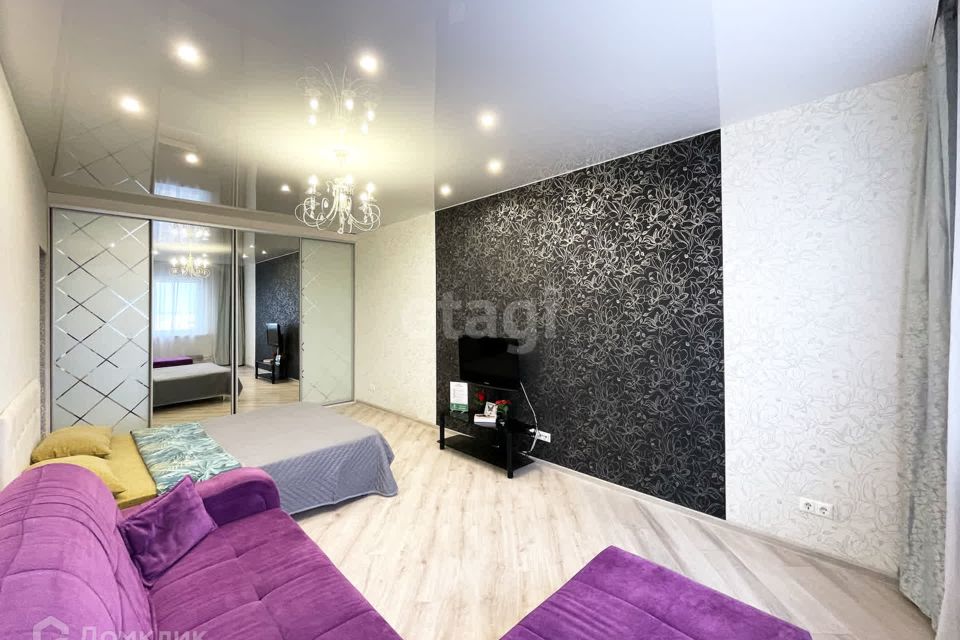Продаётся 1-комнатная квартира, 48 м²