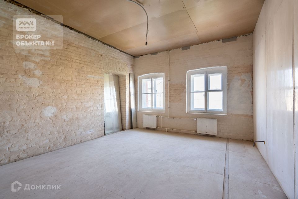 Продаётся 7-комнатная квартира, 169.3 м²