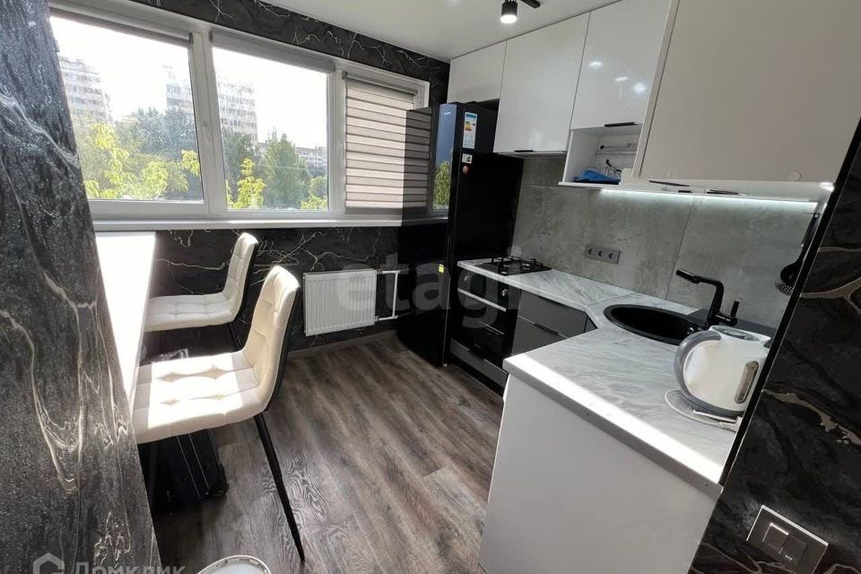 Сдаётся 1-комнатная квартира, 33 м²