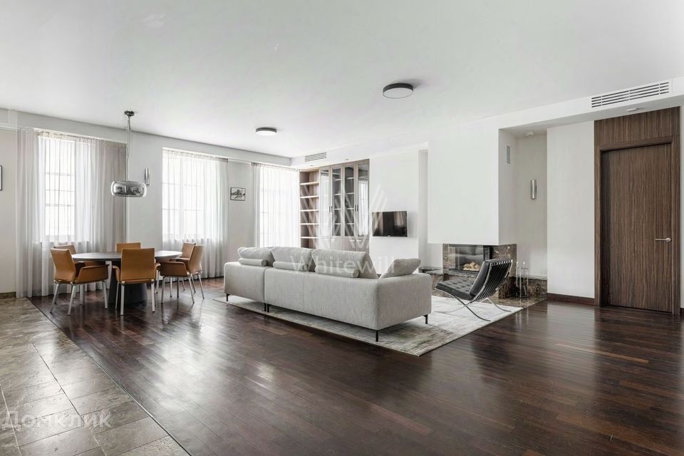 Сдаётся 6-комнатная квартира, 305 м²