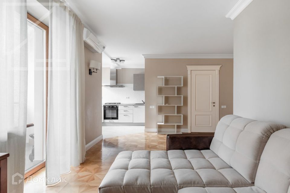 Сдаётся 2-комнатная квартира, 62 м²