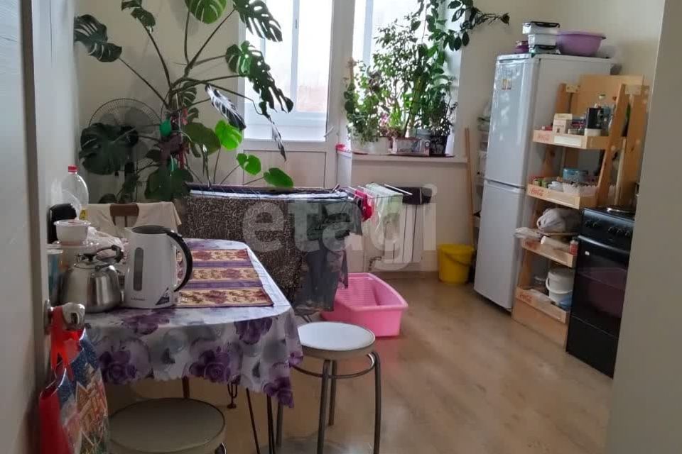 Продаётся 1-комнатная квартира, 37.6 м²