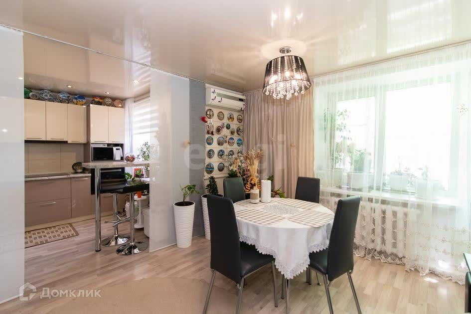 Продаётся 2-комнатная квартира, 60.1 м²