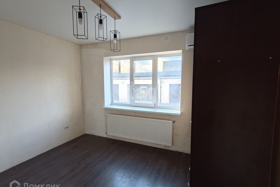 Продаётся 1-комнатная квартира, 45.1 м²