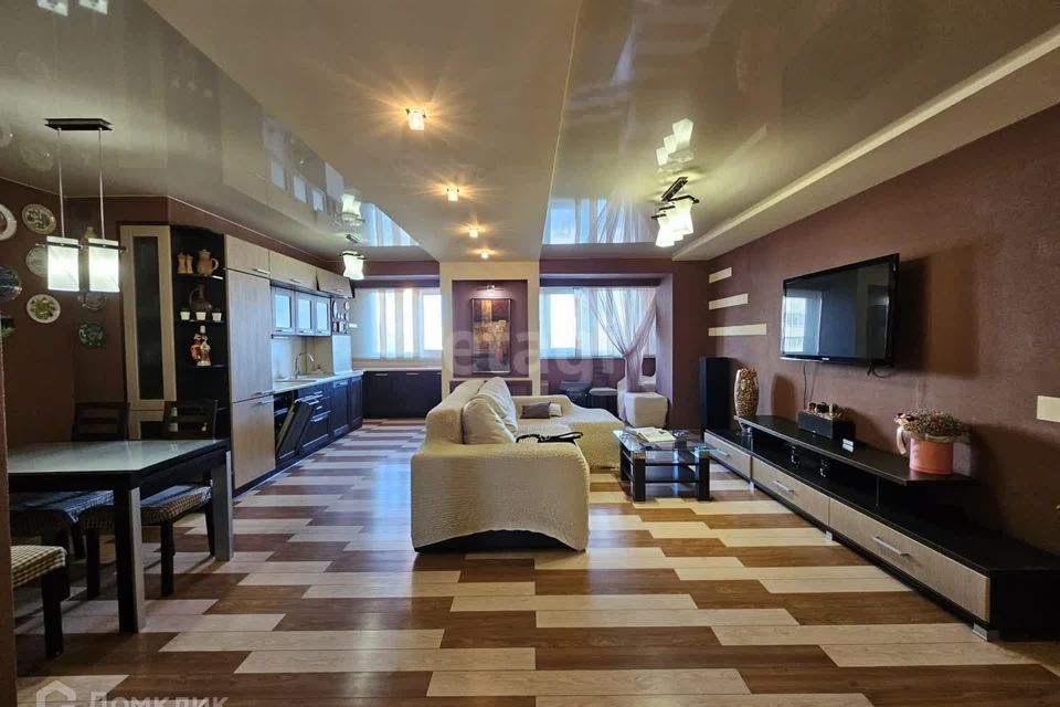 Продаётся 3-комнатная квартира, 76 м²