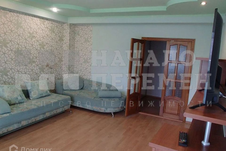 Сдаётся 1-комнатная квартира, 52 м²