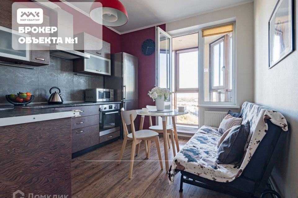 Продаётся 1-комнатная квартира, 42.2 м²