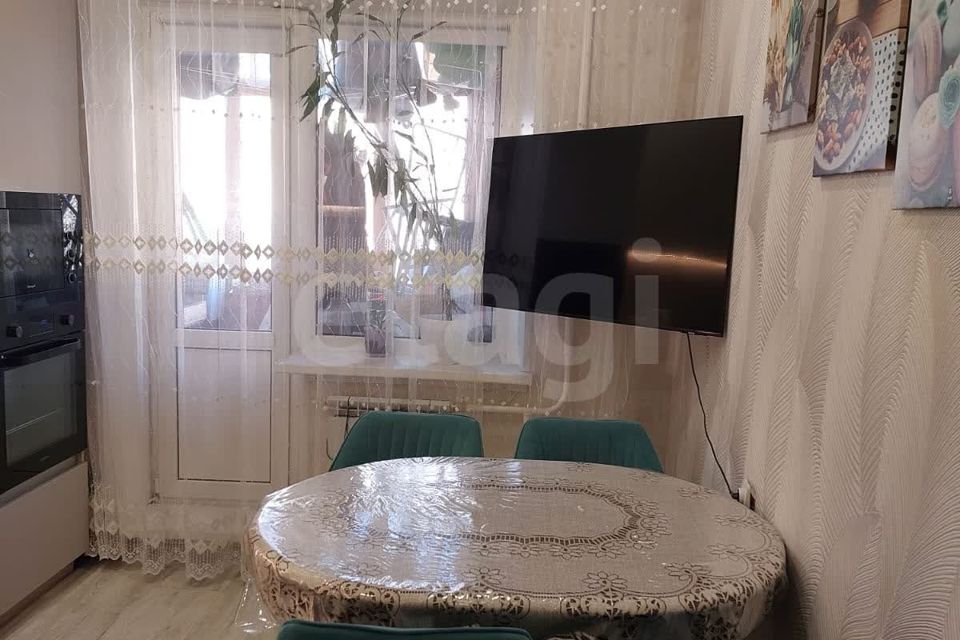 Продаётся 2-комнатная квартира, 52.1 м²
