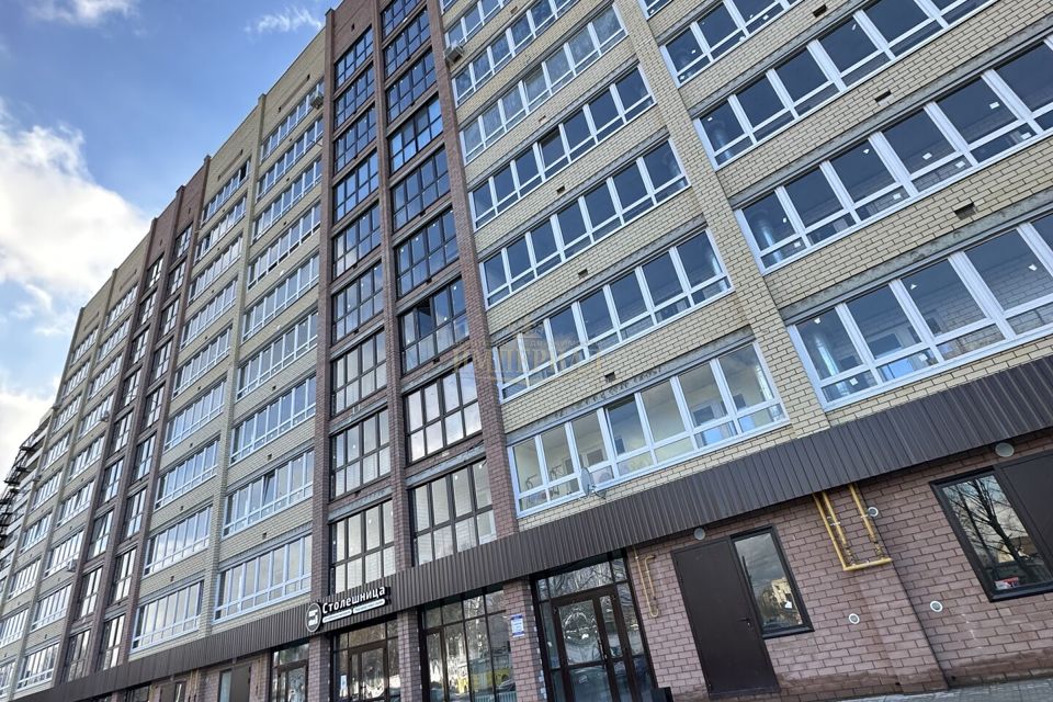 Продаётся 2-комнатная квартира, 81 м²