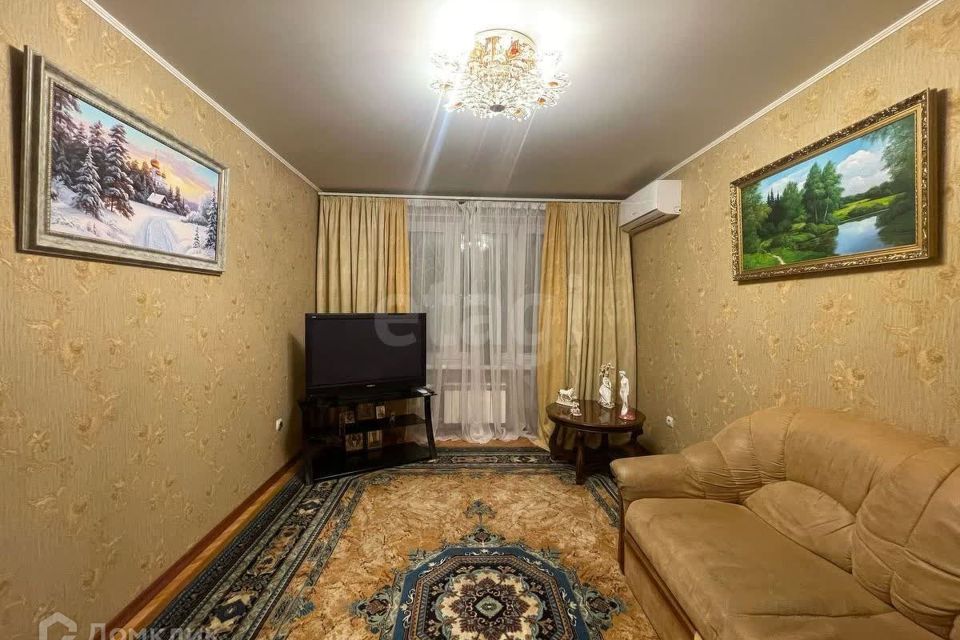 Продаётся 2-комнатная квартира, 46.4 м²