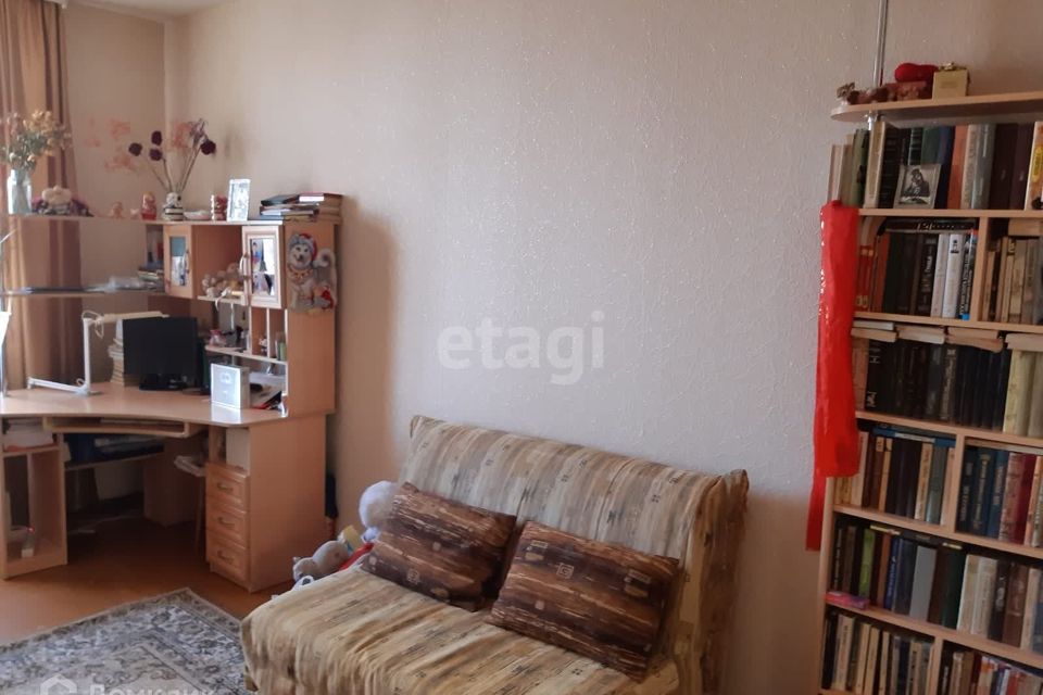 Продаётся 3-комнатная квартира, 90 м²